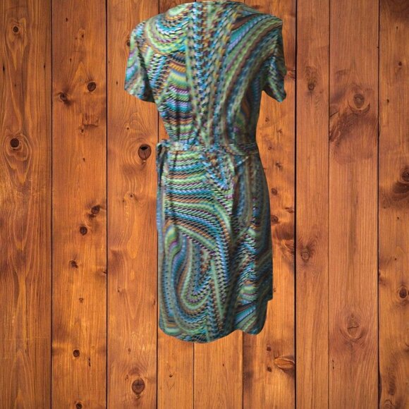Emma & Michele Women's Medium Short Sleeve Wrap Dress Colorful Artsy Boho - Picture 6 of 6